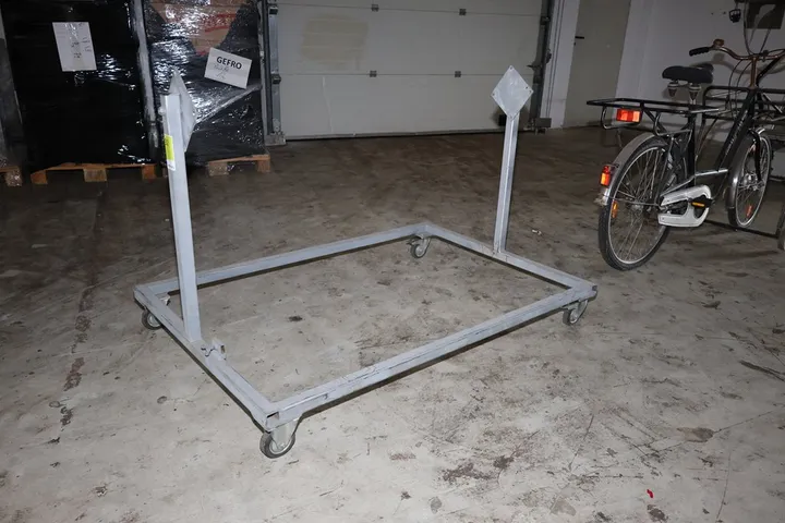 1 x Transportgestell